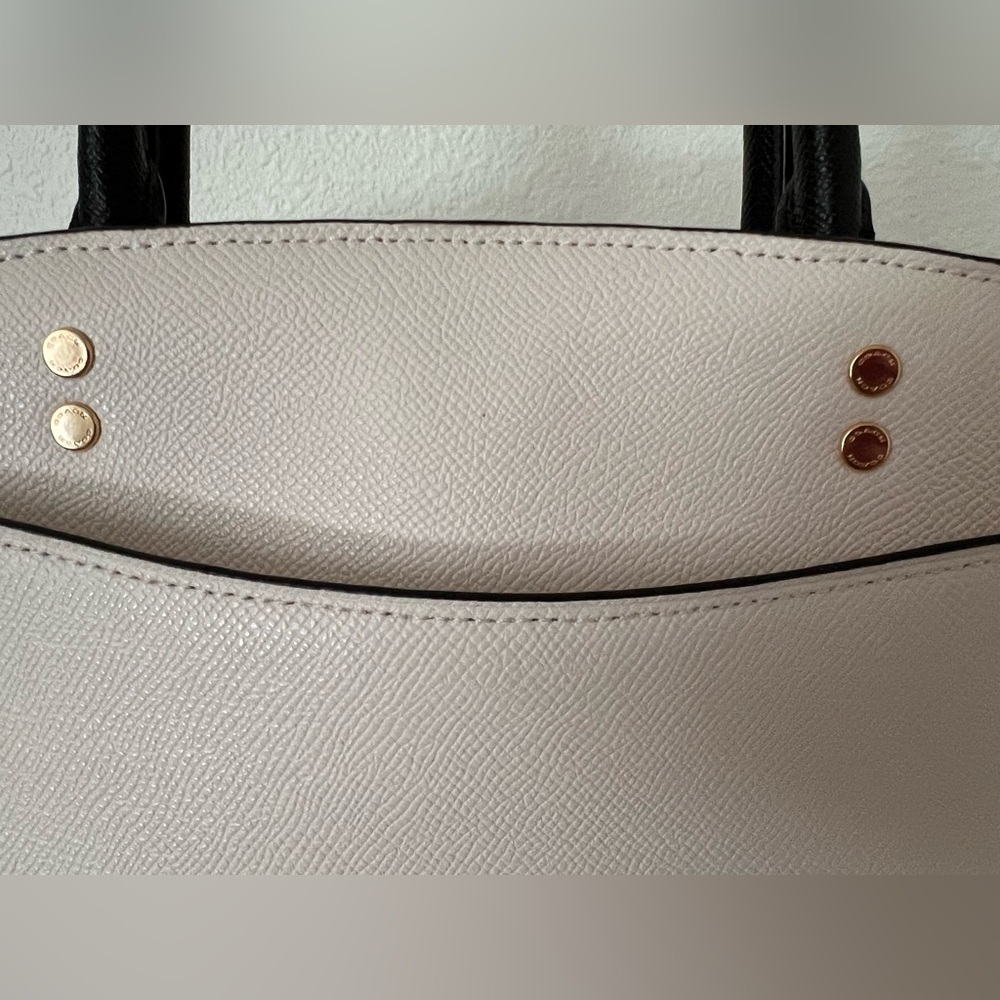 Coach Outlet Lillie Carryall in Colorblock - Picture 9 of 16
